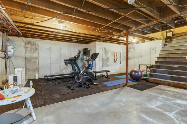 $524,000 | 589 King Street, Oxford, ME 04270