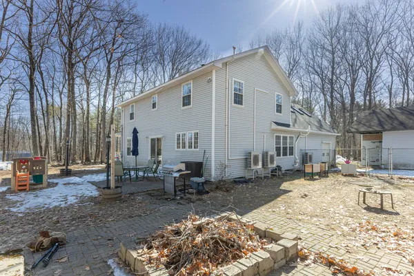 $524,000 | 589 King Street, Oxford, ME 04270