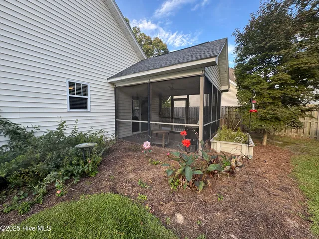 $335,900 | 100 Southern Magnolia Court, Hampstead, NC 28443