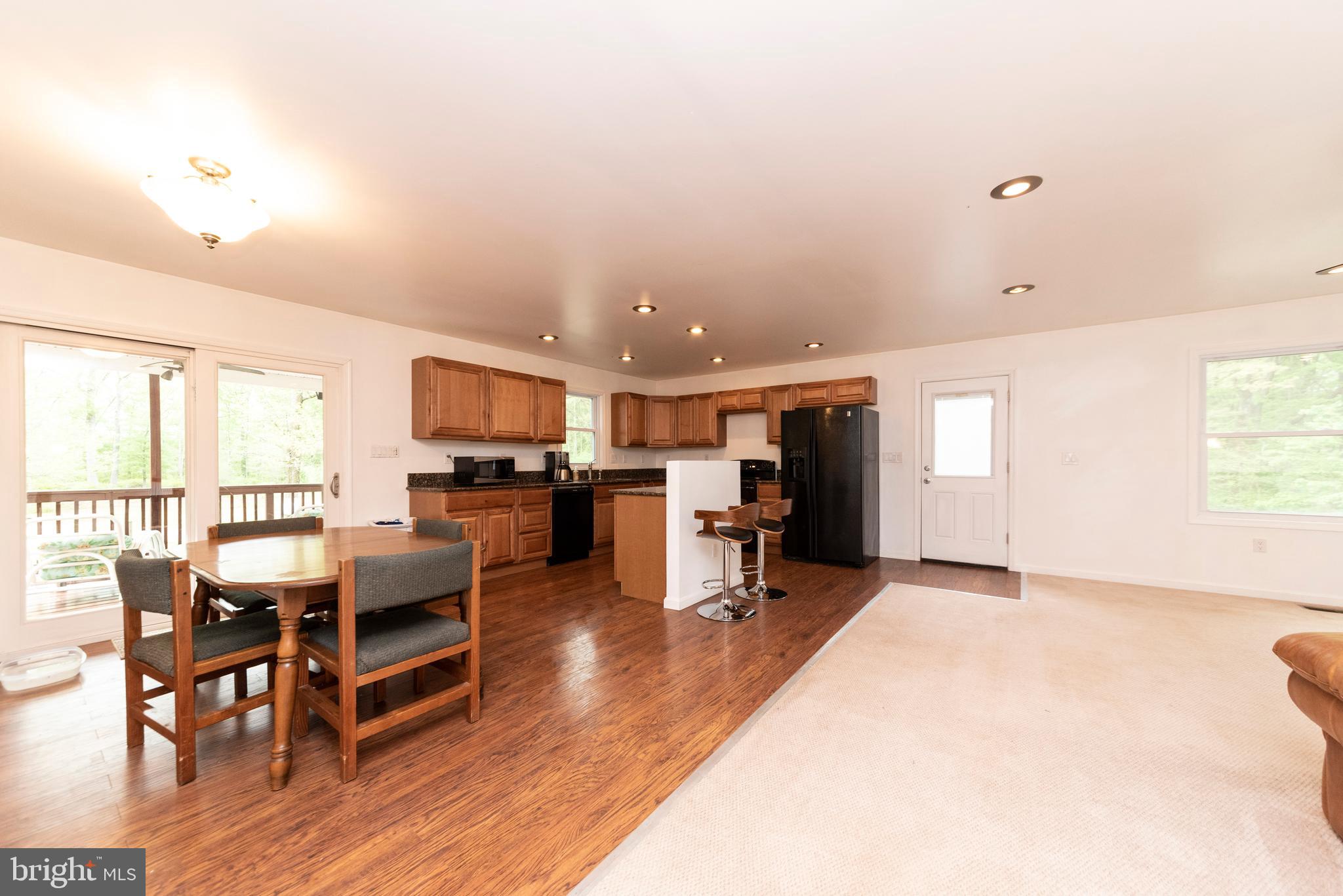 517 Roe Ingleside Road Centreville, MD 21617 - Photo 13 of 57 Eat-in Kitchen