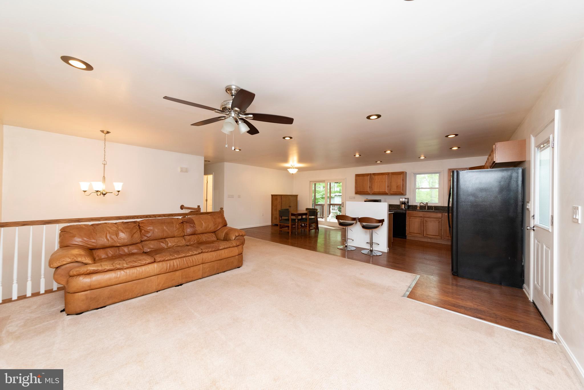 517 Roe Ingleside Road Centreville, MD 21617 - Photo 17 of 57 Family Room