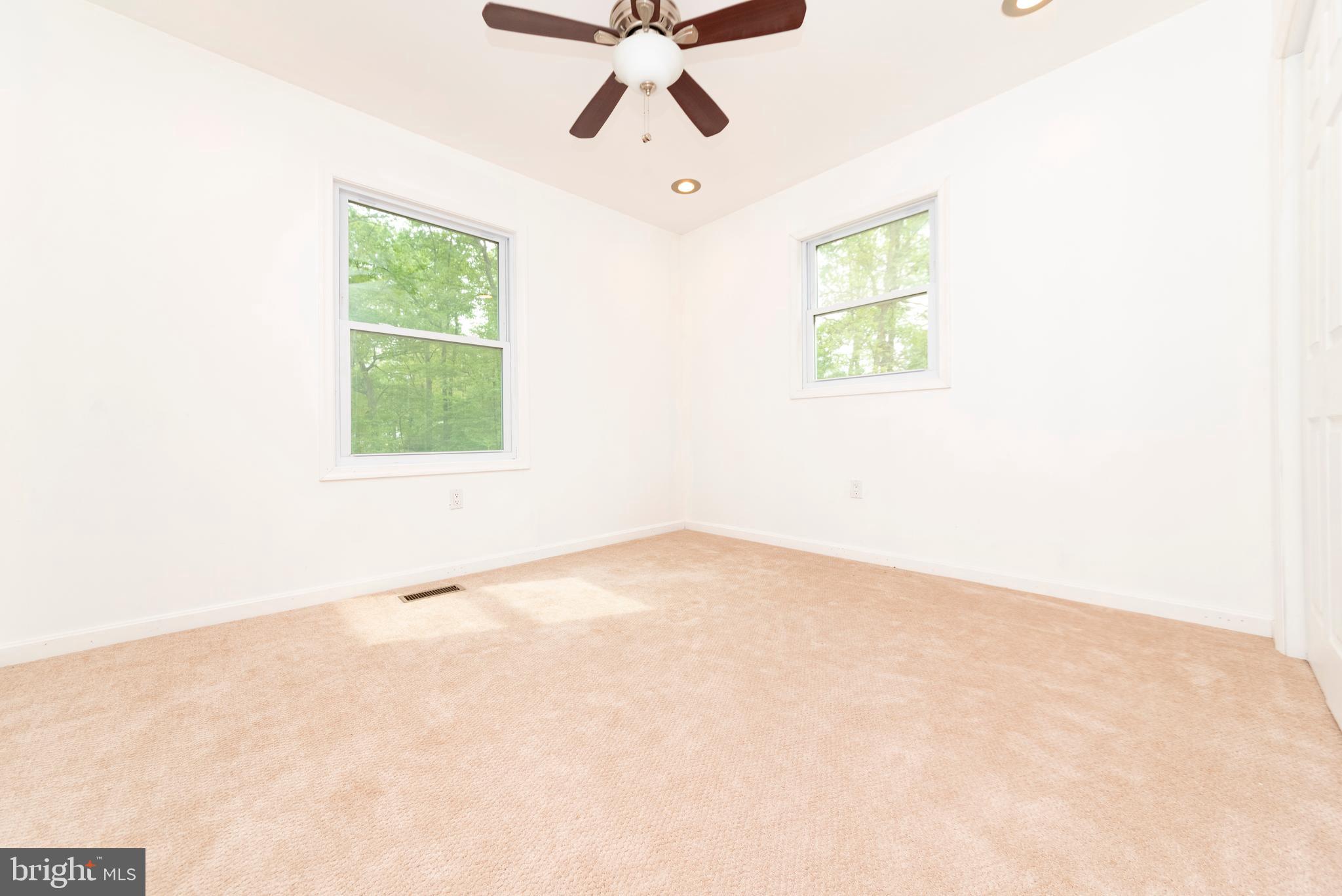 517 Roe Ingleside Road Centreville, MD 21617 - Photo 19 of 57 Bedroom 2