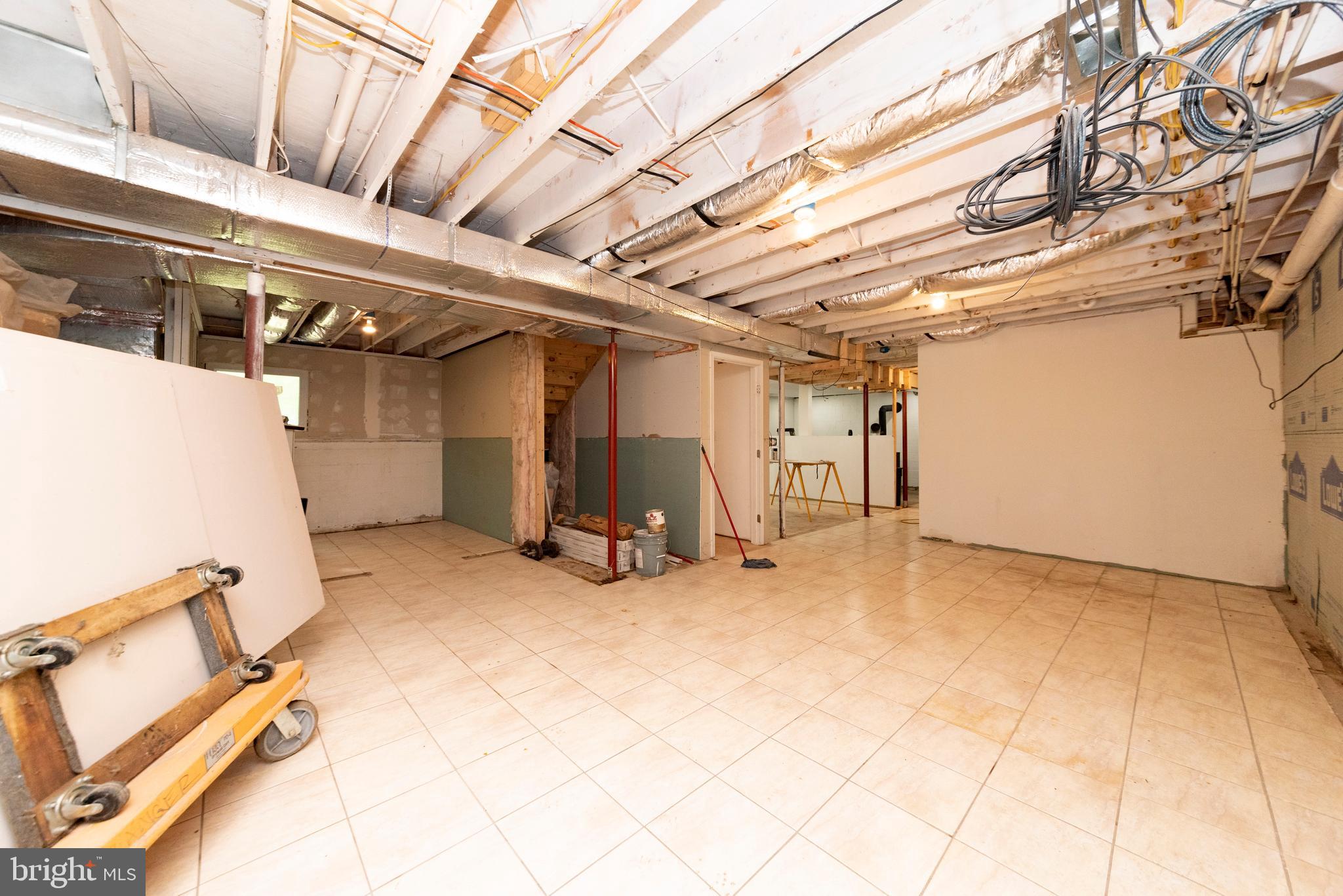 517 Roe Ingleside Road Centreville, MD 21617 - Photo 31 of 57 Unfinished Basement - so much space