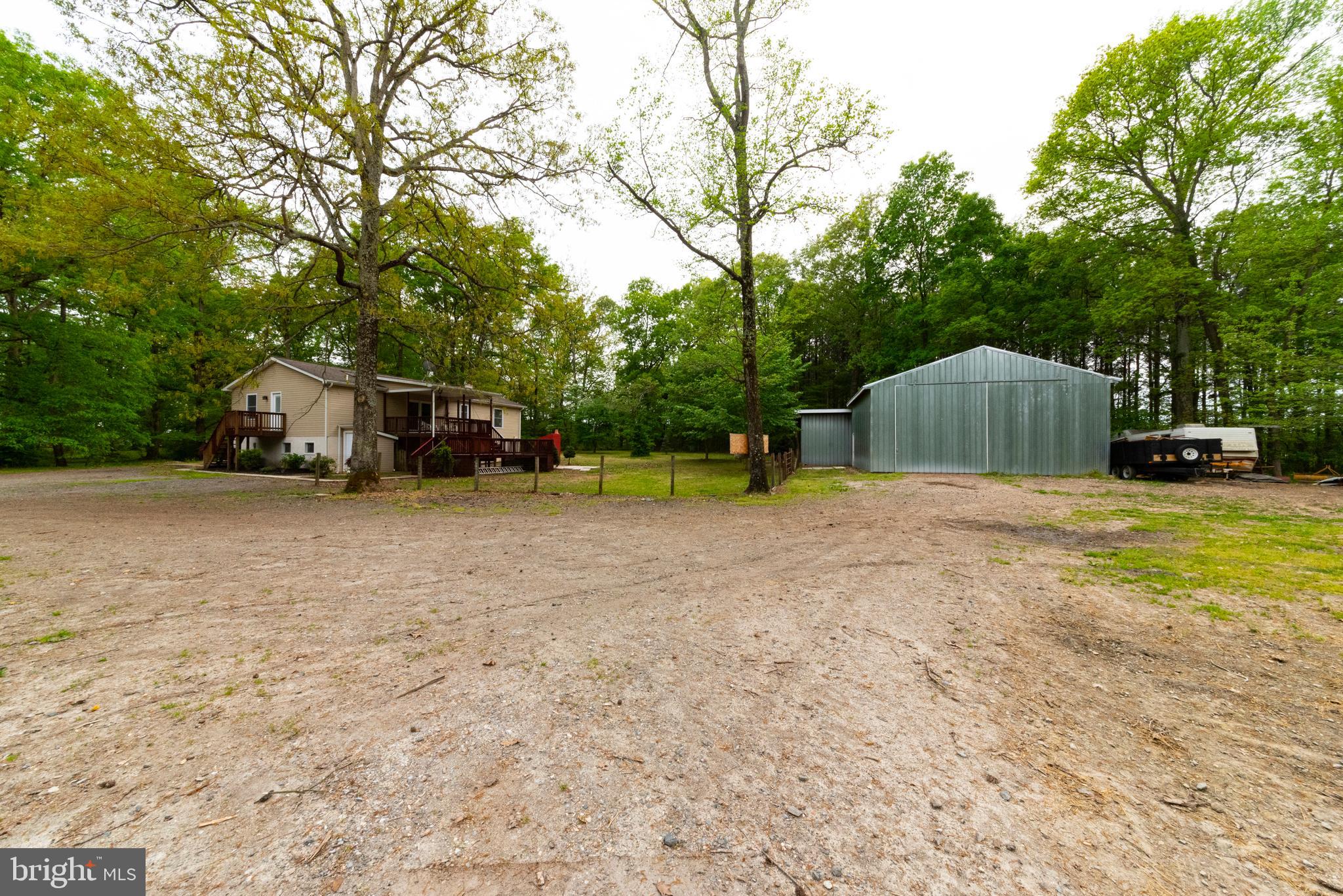 517 Roe Ingleside Road Centreville, MD 21617 - Photo 38 of 57 Large Driveway/Parking