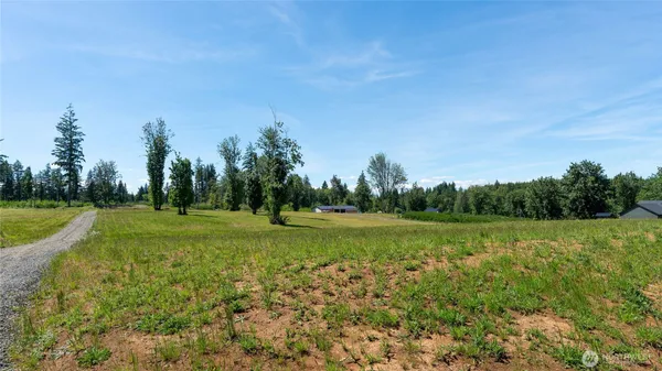 $249,999 | 197 Nando Lane, Winlock, WA 98596