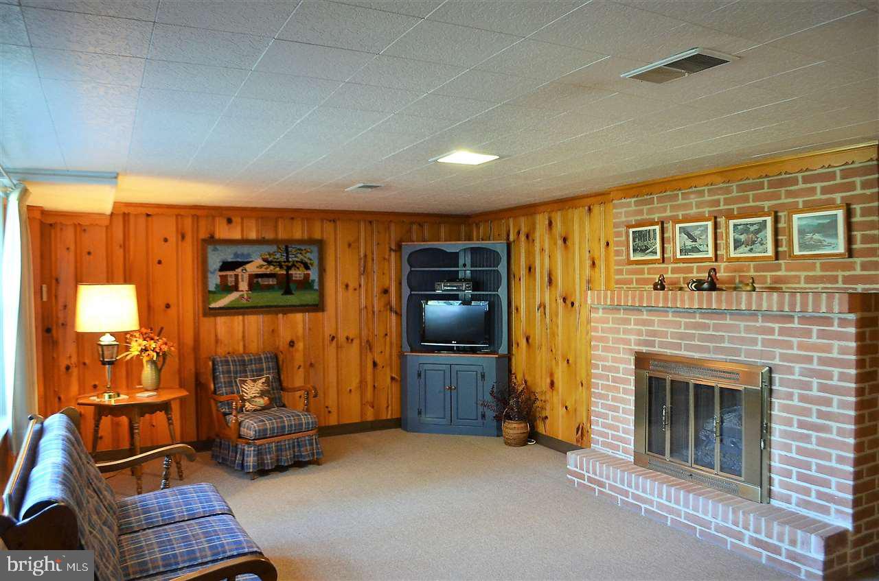 195 West Hoke Street Spring Grove, PA 17362 - Photo 14 of 33 a view of livingroom with furniture and windows