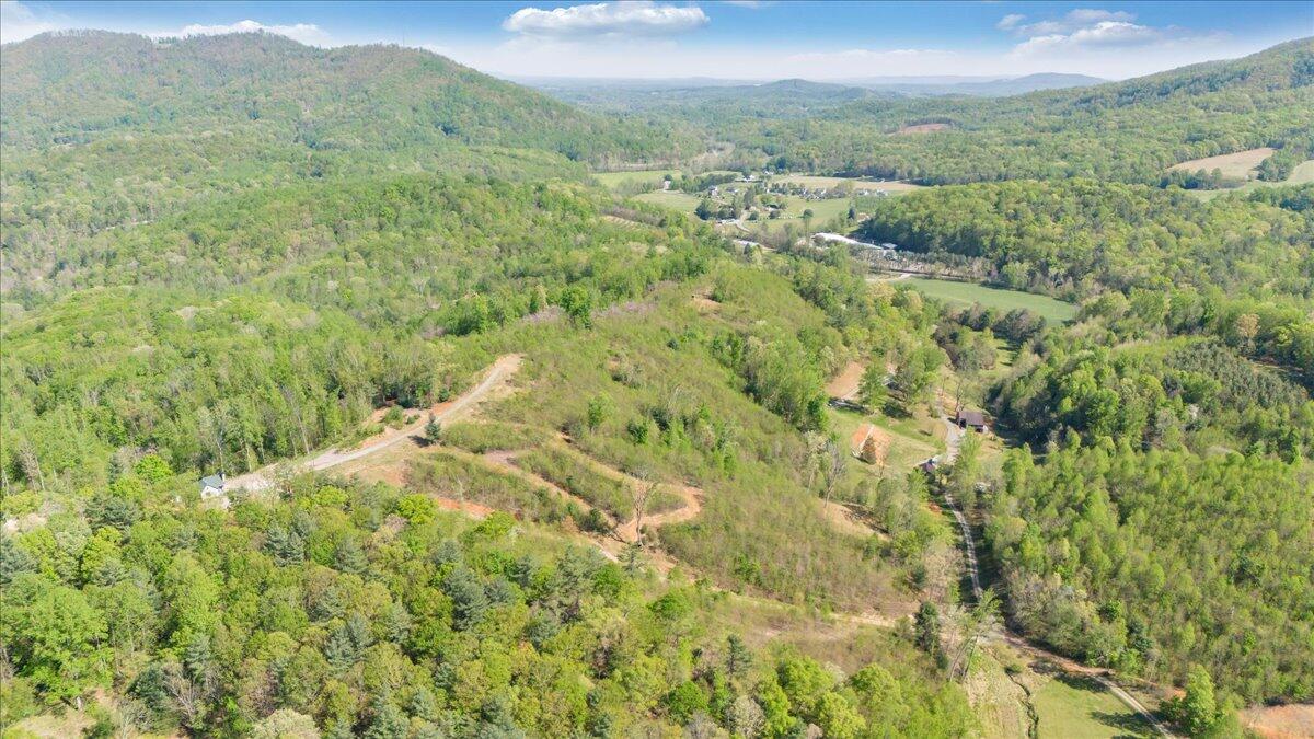 175 Hayden Mountain Road Boones Mill, VA 24065 - Photo 13 of 90 82-DJI_20260415160134_0016_D