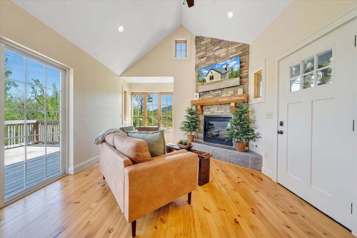 175 Hayden Mountain Road Boones Mill, VA 24065 - Photo 25 of 90 09-MIB02451