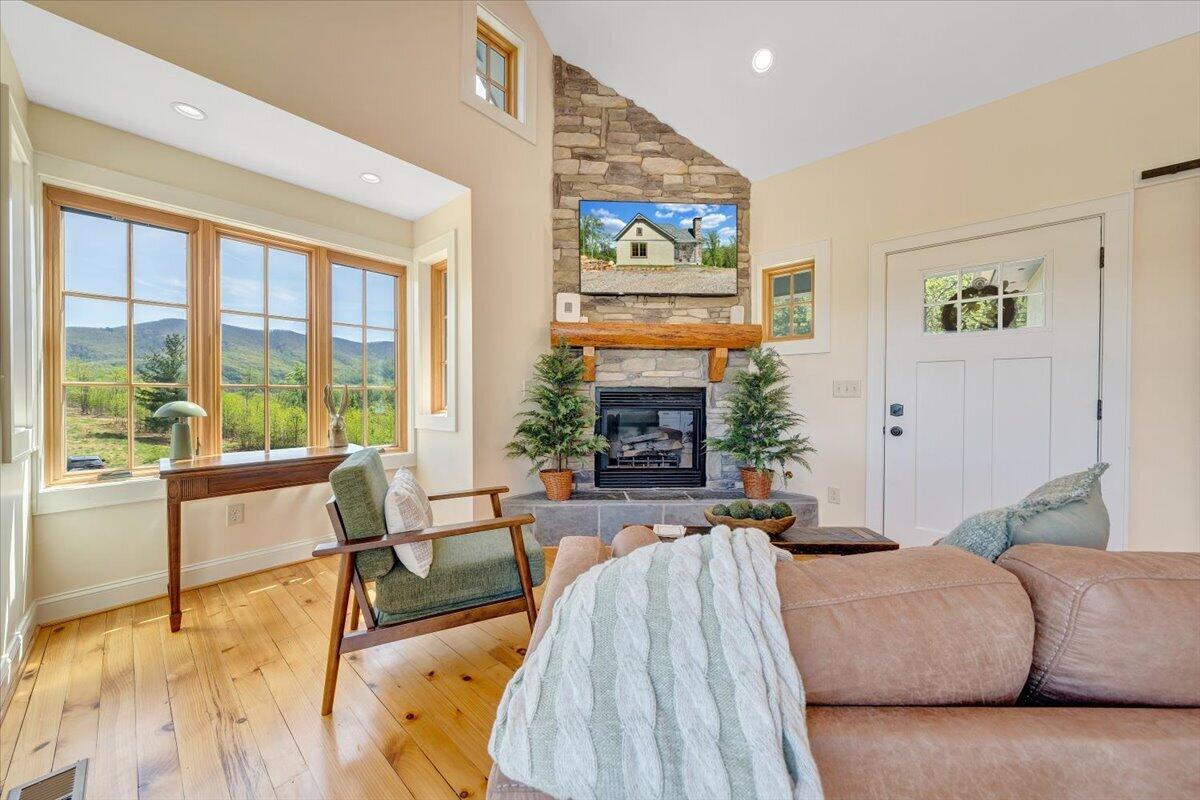 175 Hayden Mountain Road Boones Mill, VA 24065 - Photo 27 of 90 12-MIB02481