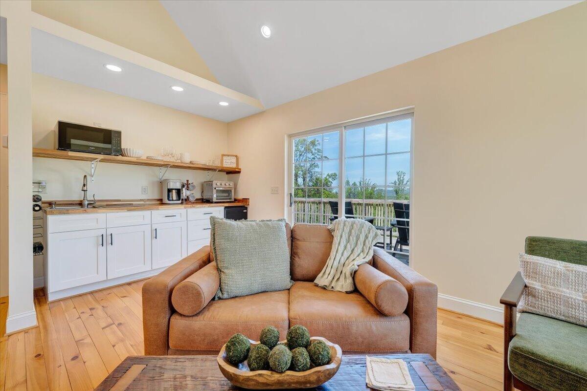 175 Hayden Mountain Road Boones Mill, VA 24065 - Photo 30 of 90 16-MIB02466