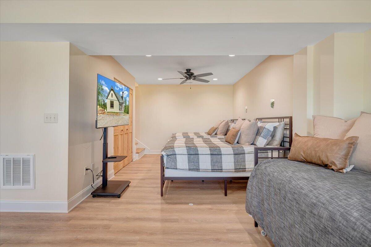 175 Hayden Mountain Road Boones Mill, VA 24065 - Photo 48 of 90 34-MIB02529