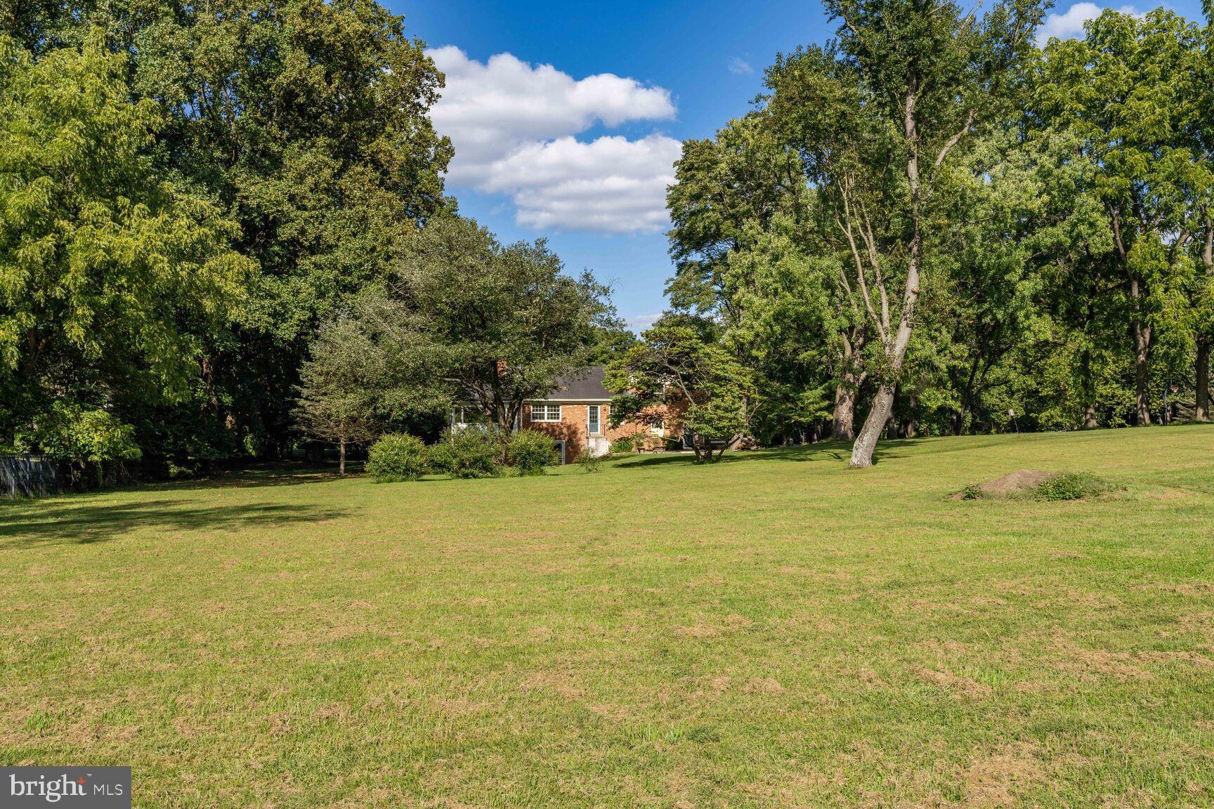 10520 South Glen Road Potomac, MD 20854 - Photo 12 of 22