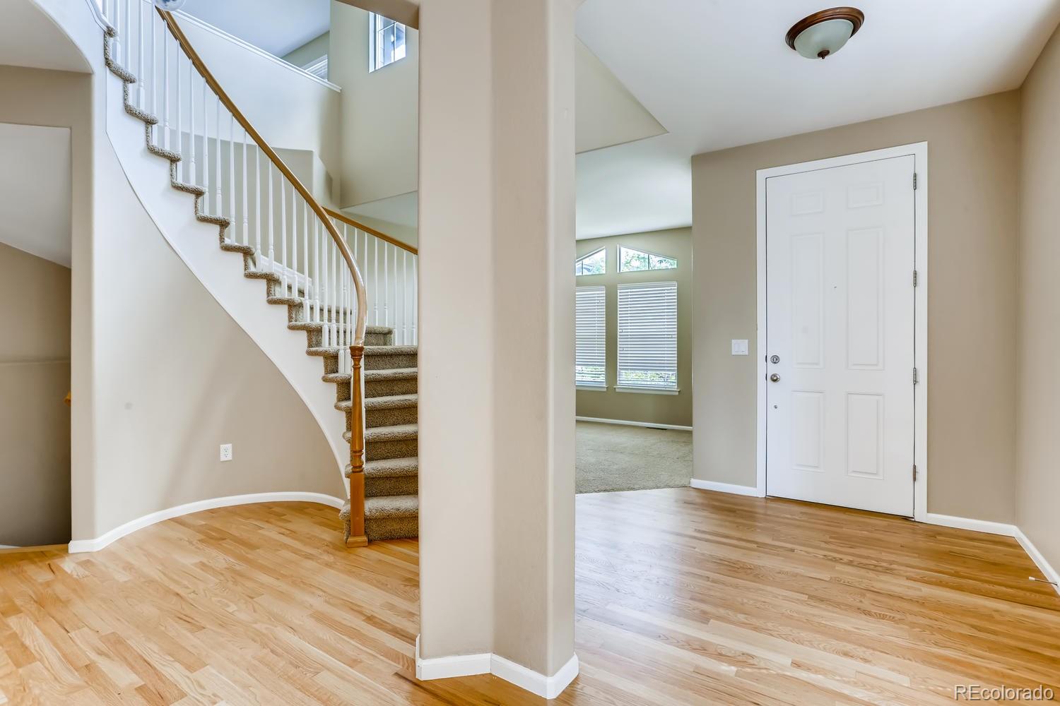 5367 Clovervale Circle Highlands Ranch, CO 80130 - Photo 4 of 28 Gallery Image 4