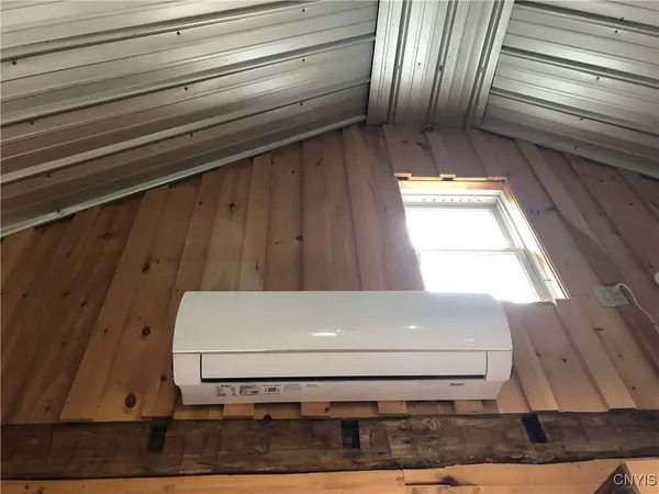 $190,000 | 12817 Whitney Road, Henderson, NY 13650