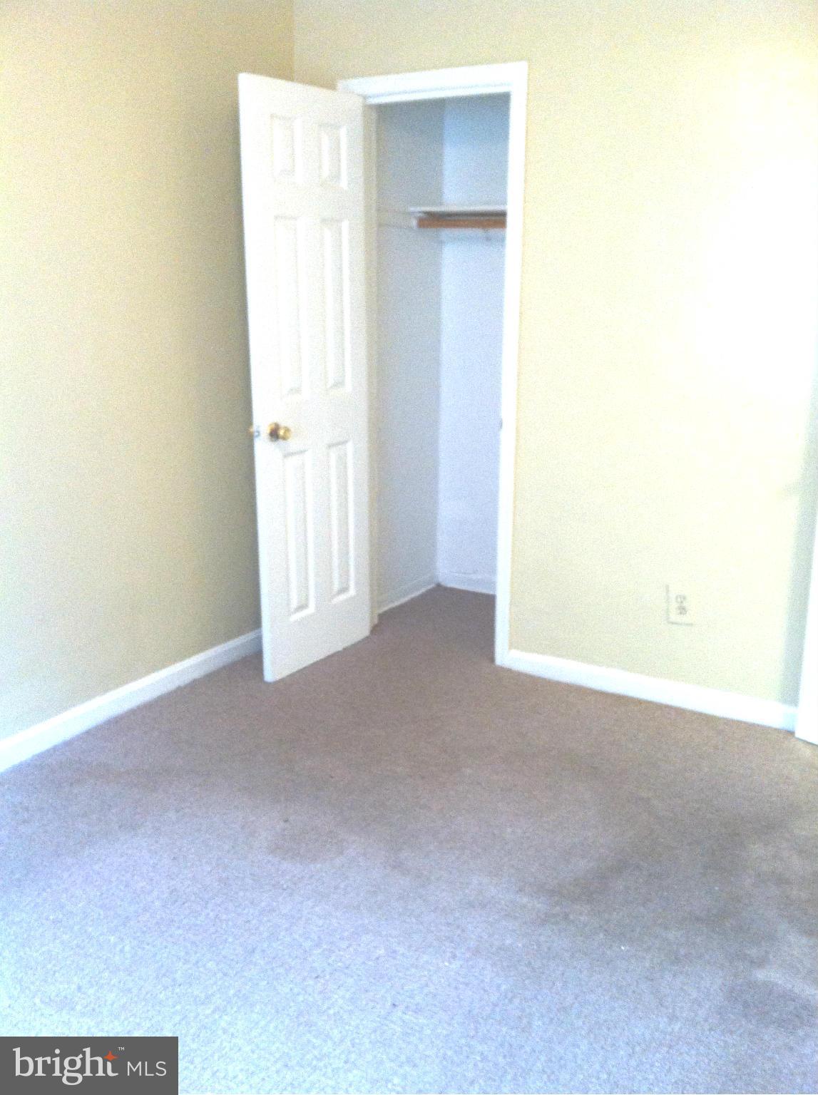 952 Mt Olivet Road Northeast Washington, DC 20002 - Photo 11 of 17 Bedroom