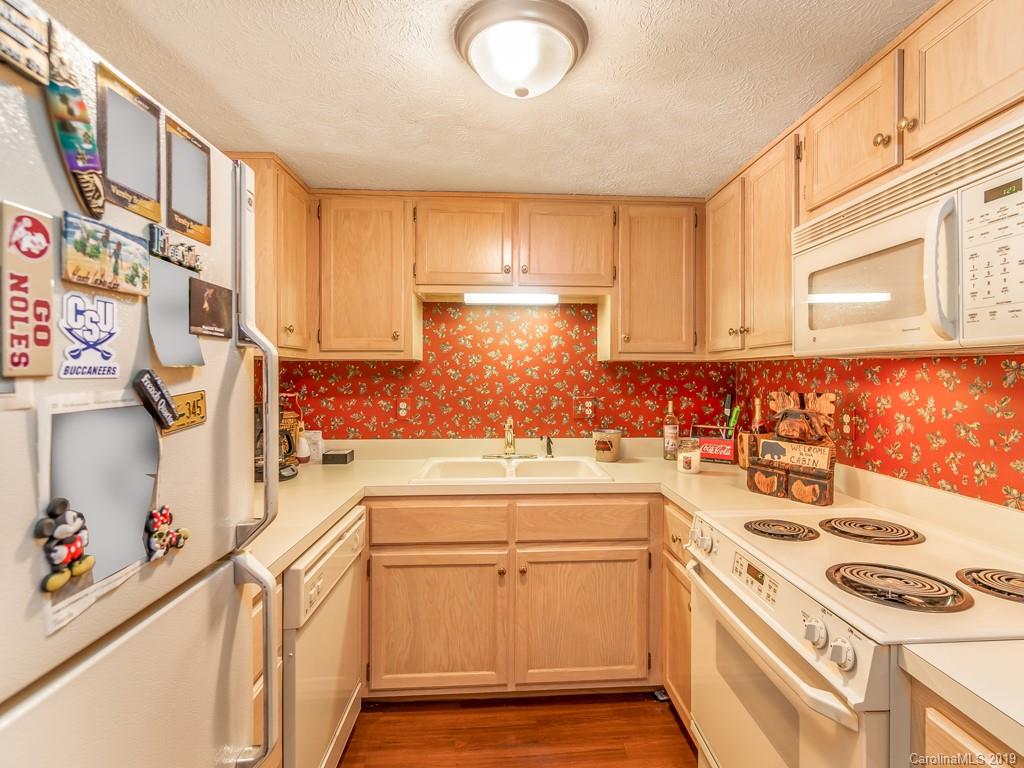 74 Ninevah Road Waynesville, NC 28786 - Photo 12 of 18 Gallery Image 12