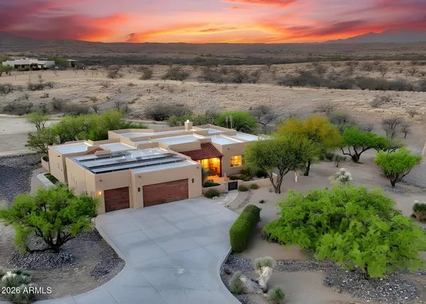 $815,000 | 3400 West Lynx Lane, Benson, AZ 85602