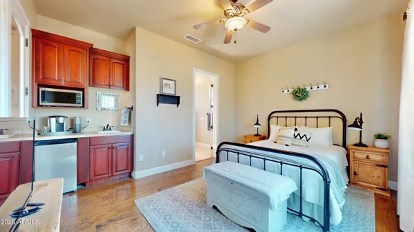 $815,000 | 3400 West Lynx Lane, Benson, AZ 85602