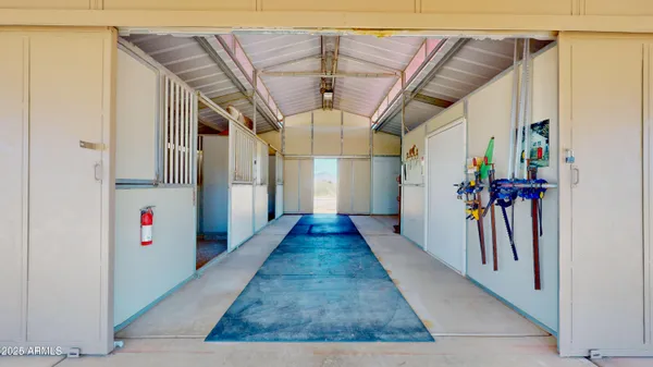 $815,000 | 3400 West Lynx Lane, Benson, AZ 85602