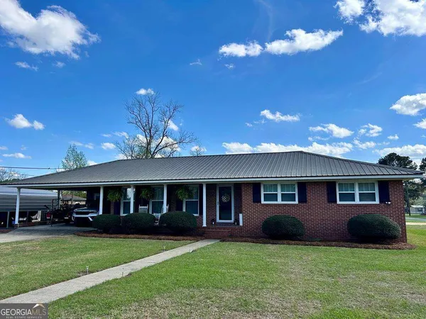 $177,000 | 41 Collins Street, Sycamore, GA 31790