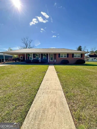 $177,000 | 41 Collins Street, Sycamore, GA 31790