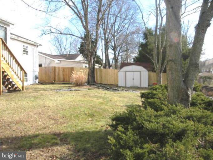 7804 Hayfield Road Alexandria, VA 22315 - Photo 22 of 30 Exterior #2