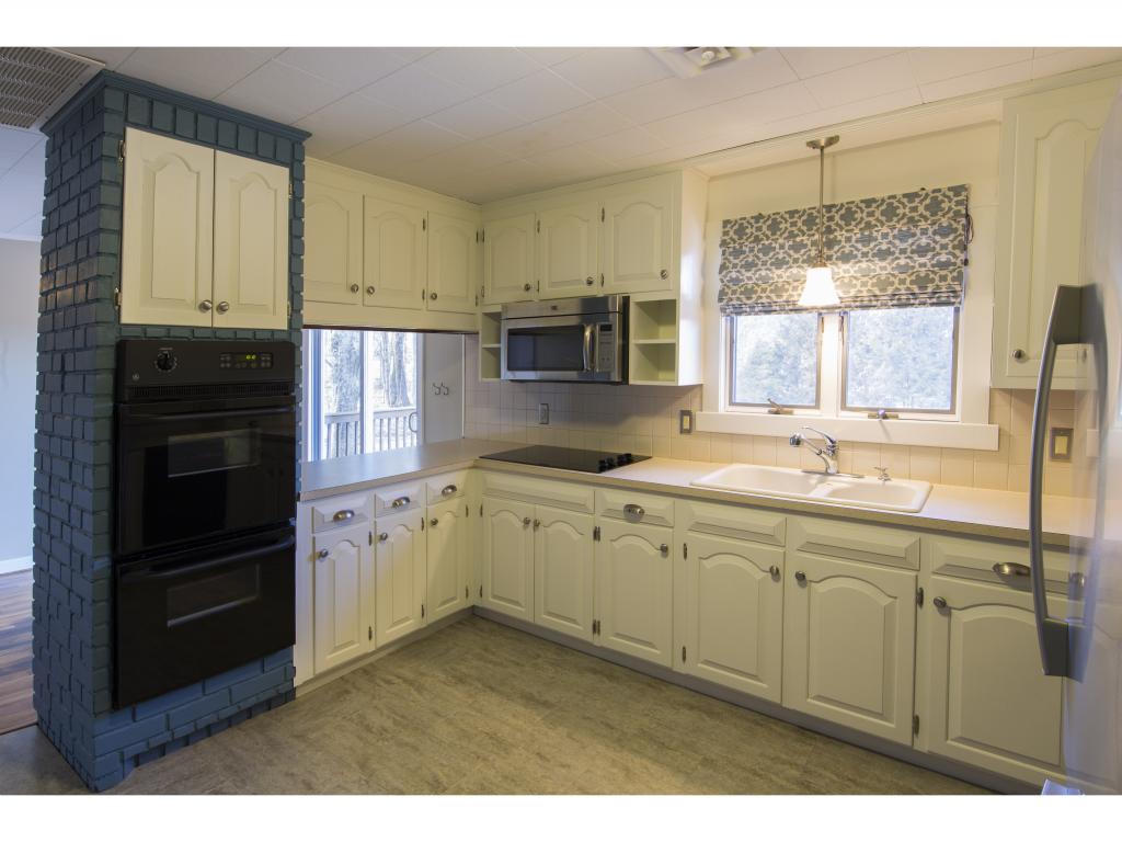 41 Bellamy Road Dover, NH 03820 - Photo 5 of 12