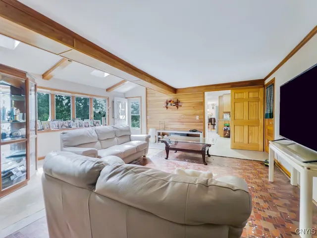 $399,900 | 7189 Coventry Road North, Manlius, NY 13057