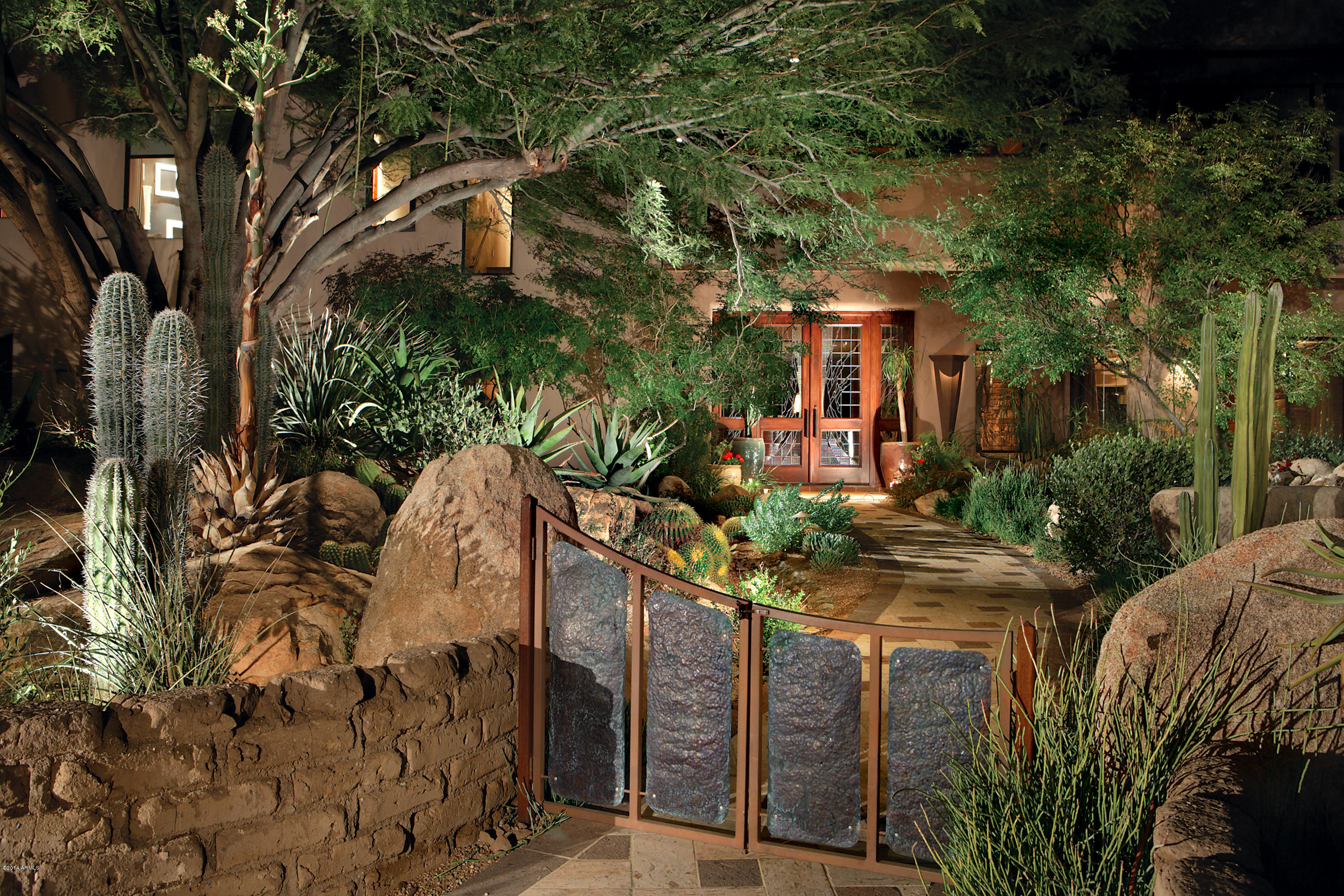 9701 East Happy Valley Road, Unit 19 Scottsdale, AZ 85255 - Photo 11 of 38 Front Courtyard