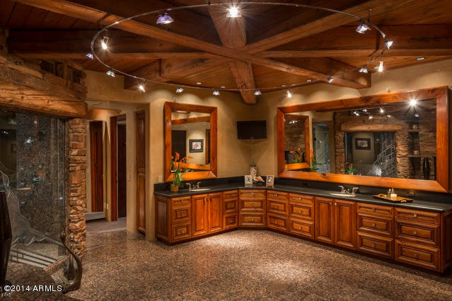 9701 East Happy Valley Road, Unit 19 Scottsdale, AZ 85255 - Photo 5 of 38 Master Suite Bathroom