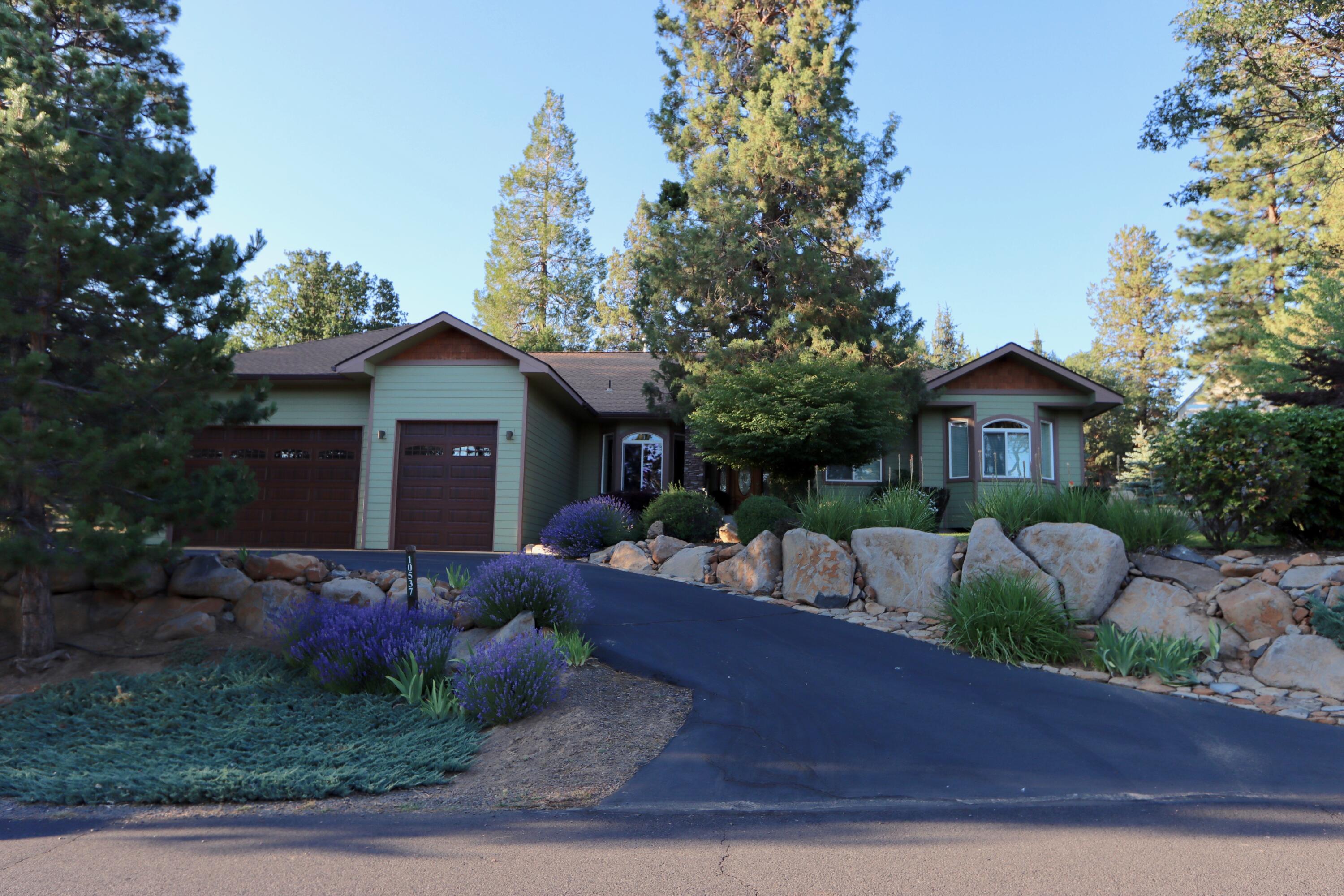 10537 Kestrel Road Klamath Falls, OR 97601 - Photo 3 of 46 IMG_1622 2