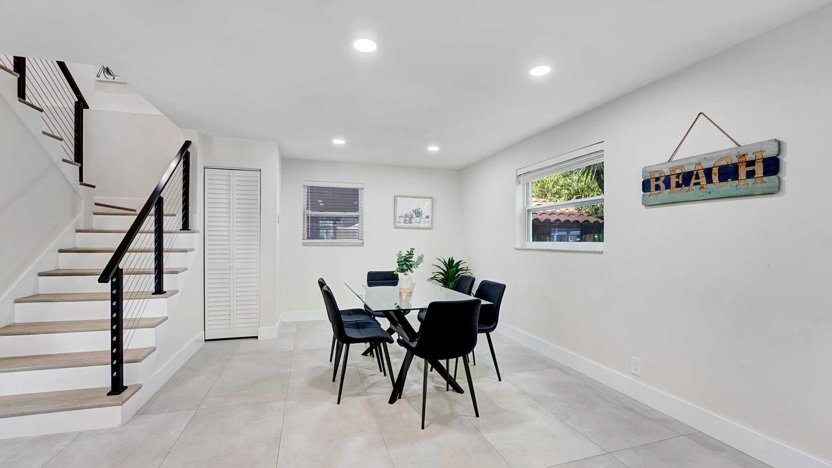 218 Northeast 10th Street Delray Beach, FL 33444 - Photo 11 of 43 a view of a dining room with furniture