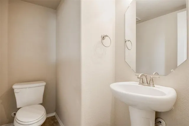 $3,000 | 10128 Horseshoe Lane, McKinney, TX 75072