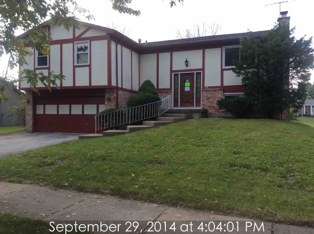 128 Cloverleaf Road Matteson, IL 60443 - Photo 1 of 14