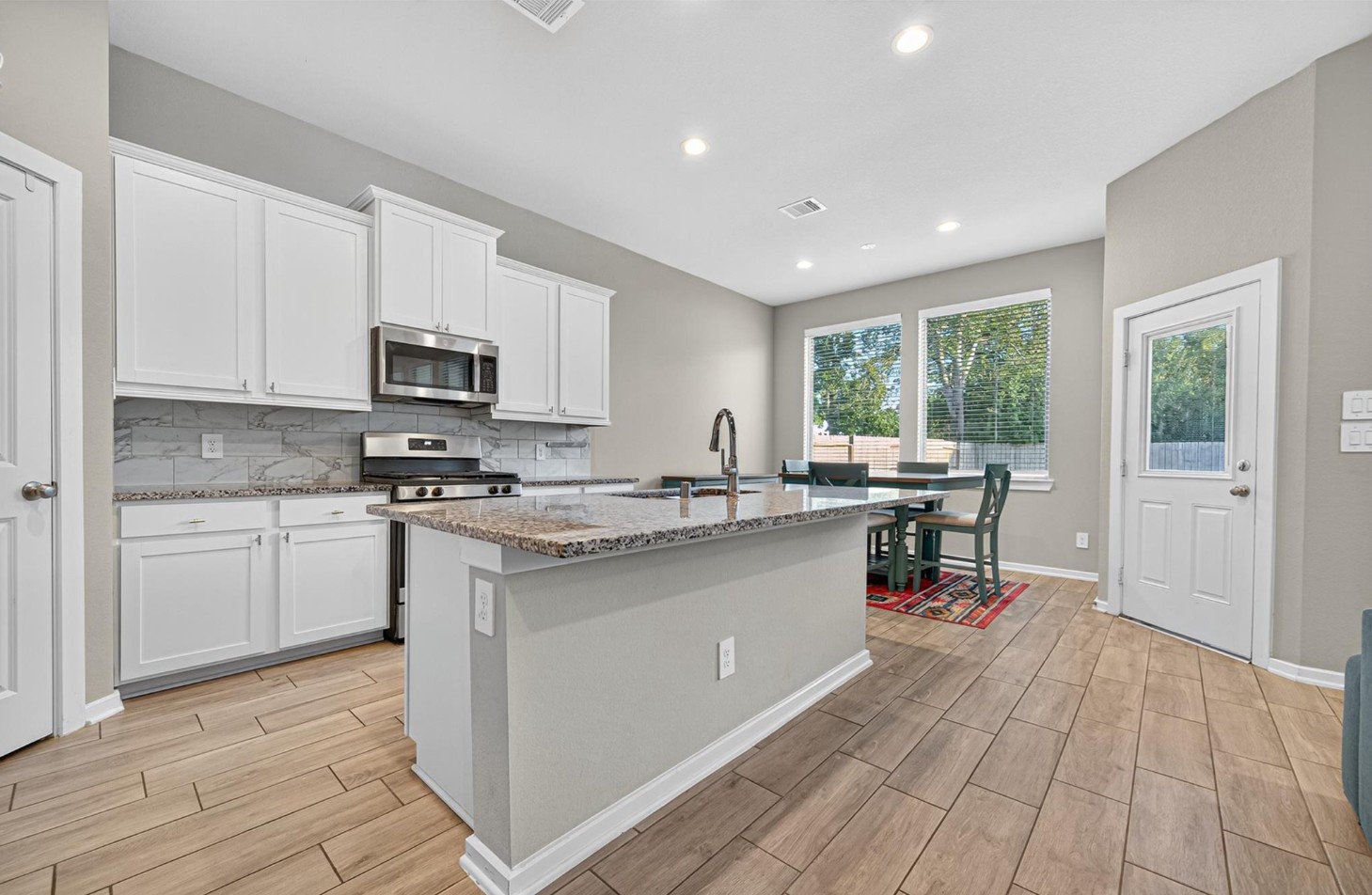 2134 Bluegrass Lane Rosenberg, TX 77469 - Photo 8 of 16