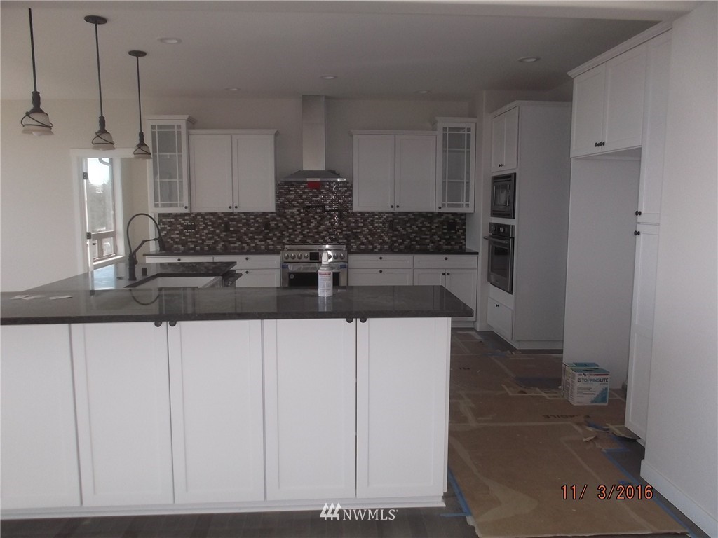 2060 Chinook Ridge Lane Oak Harbor, WA 98277 - Photo 11 of 25