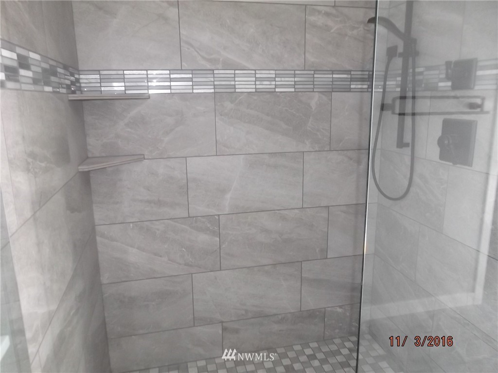 2060 Chinook Ridge Lane Oak Harbor, WA 98277 - Photo 14 of 25