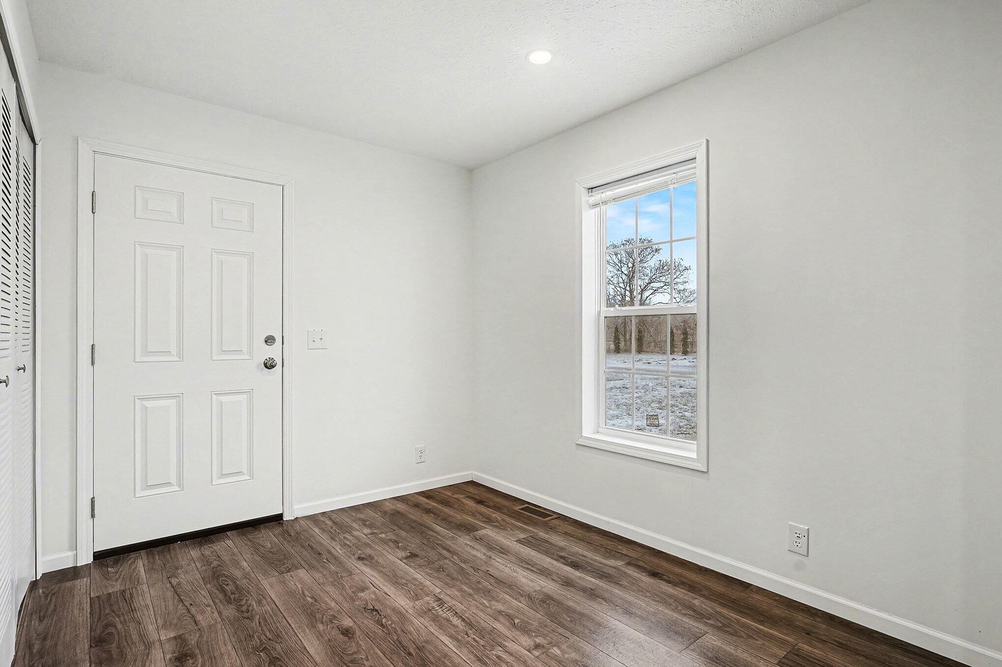 1283 East Ellis Road, Unit 14 Norton Shores, MI 49441 - Photo 14 of 18 009_dsc02556_128