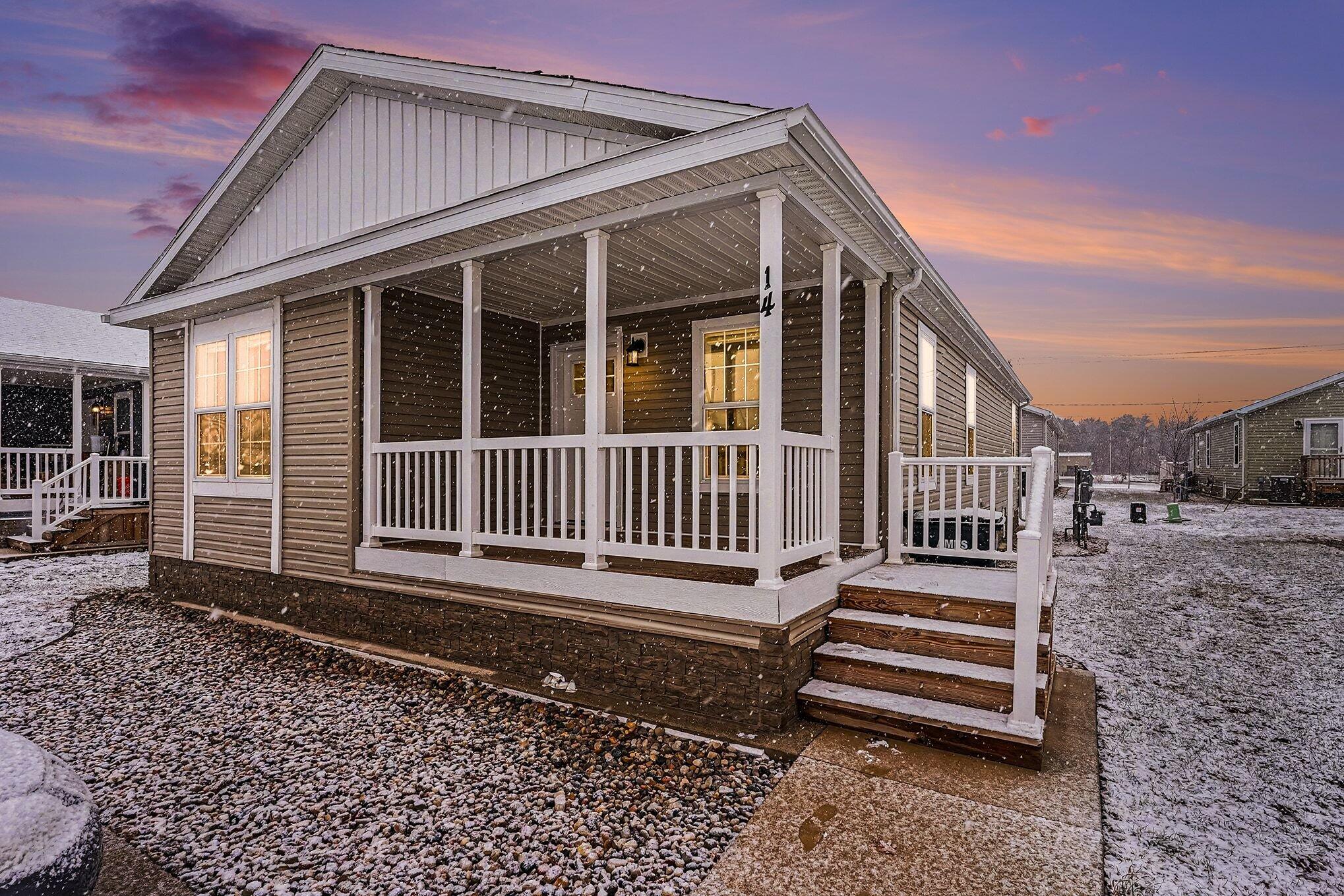 1283 East Ellis Road, Unit 14 Norton Shores, MI 49441 - Photo 2 of 18 014_dsc02578_twilight_680