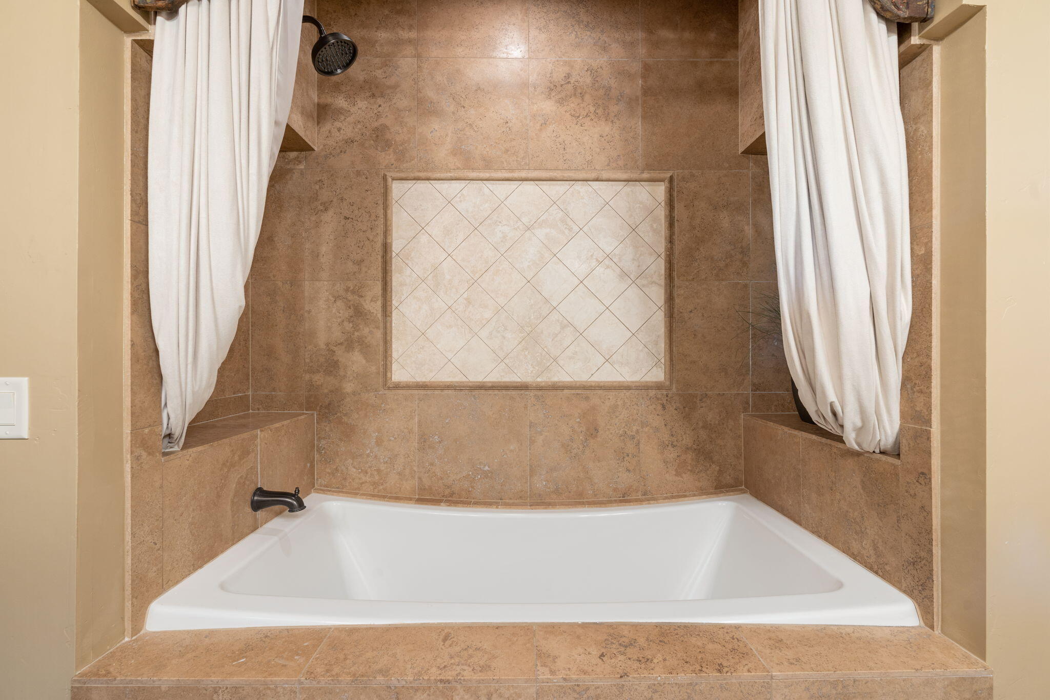3052 Snow Canyon Parkway, Unit 98 St. George, UT 84770 - Photo 57 of 70 Bath #4 Tub/Shower