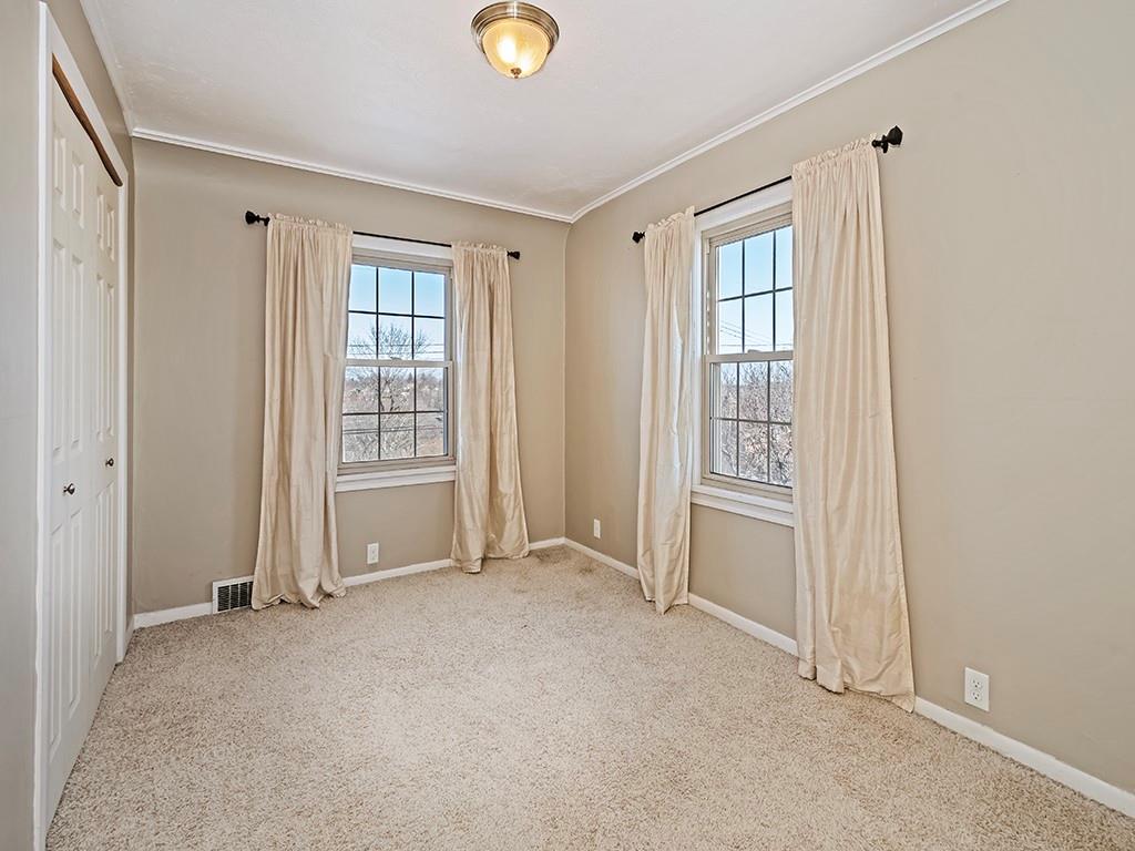 330 Hazel Drive Pittsburgh, PA 15228 - Photo 18 of 23