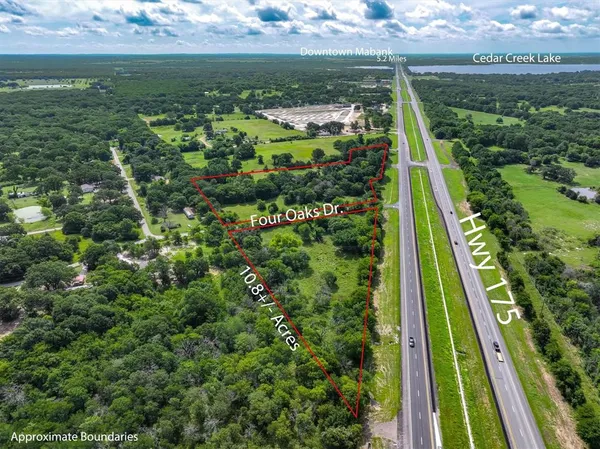 $500,000 | 15581 East E Highway, Kemp, TX 75143