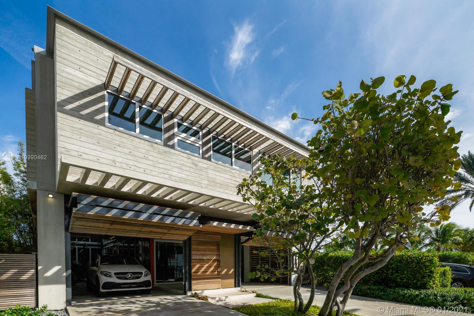 7709 Atlantic Way Miami Beach, FL 33141 - Photo 37 of 38