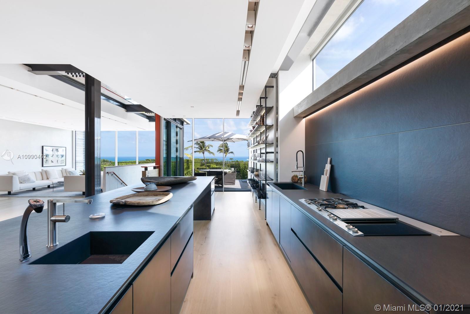 7709 Atlantic Way Miami Beach, FL 33141 - Photo 7 of 38