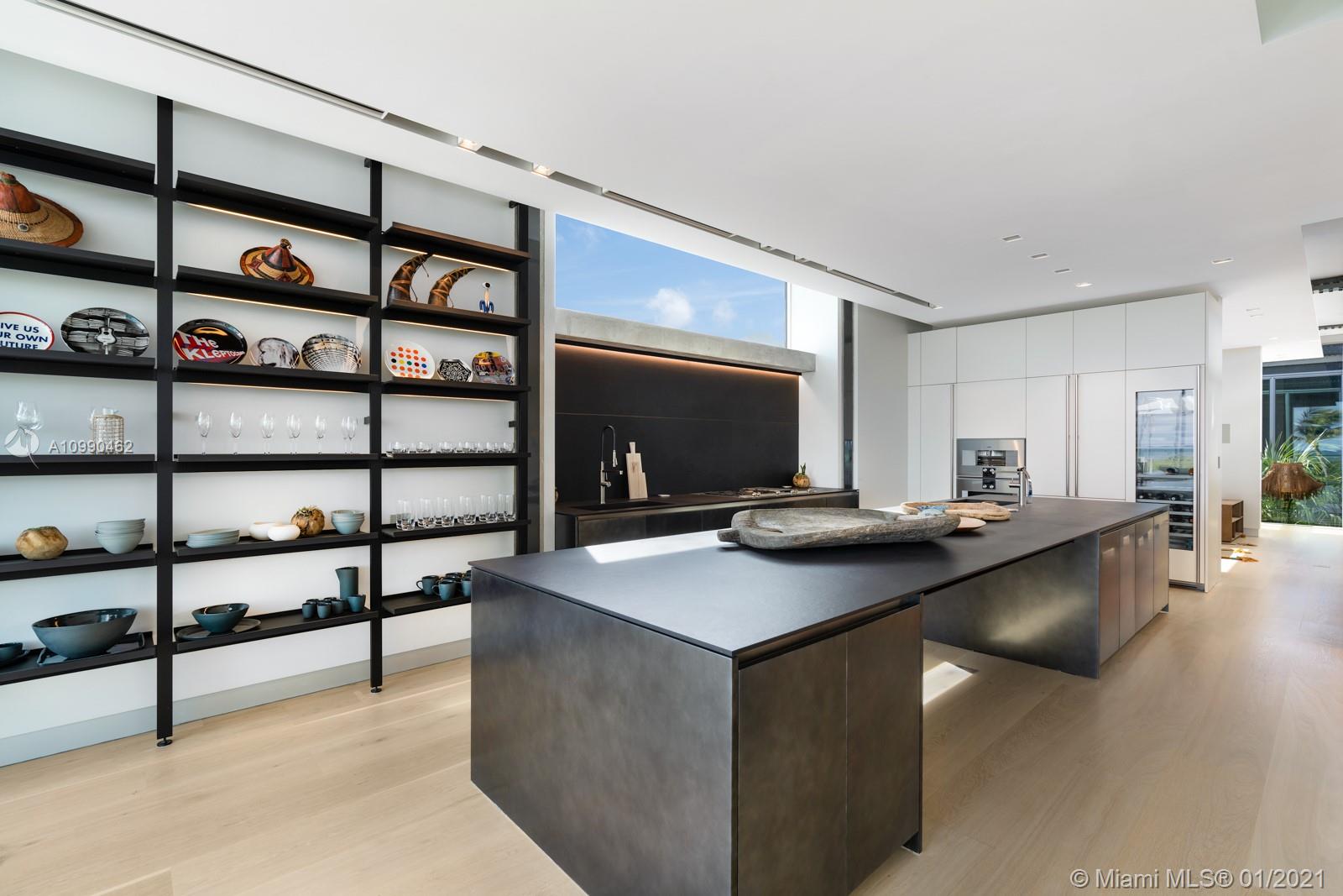 7709 Atlantic Way Miami Beach, FL 33141 - Photo 8 of 38