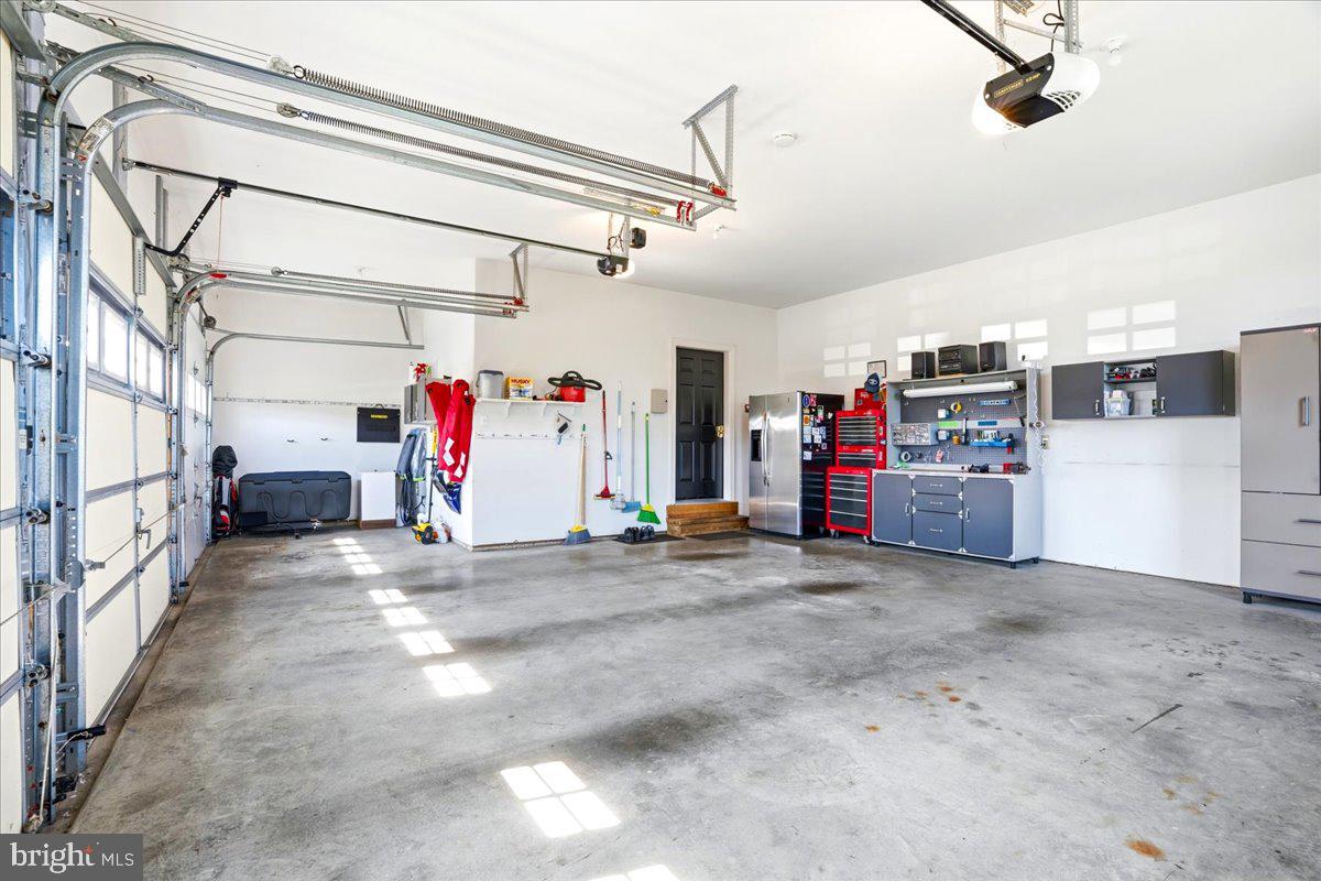 5715 Doubs Road Adamstown, MD 21710 - Photo 55 of 83 Garage