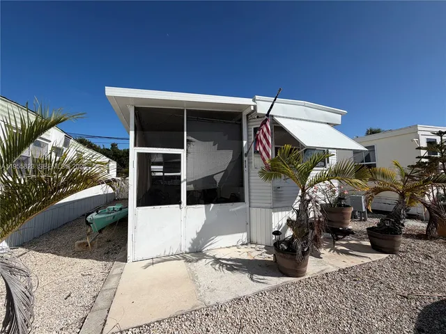 $90,000 | 1361 Overseas Highway, Marathon, FL 33050