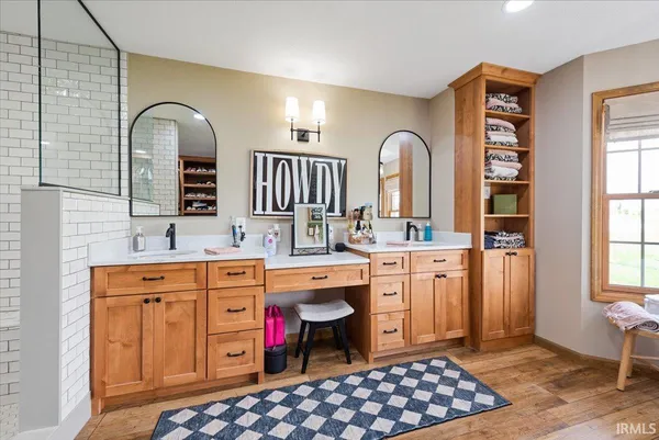 $595,900 | 6658 North Memering Road, Bicknell, IN 47512