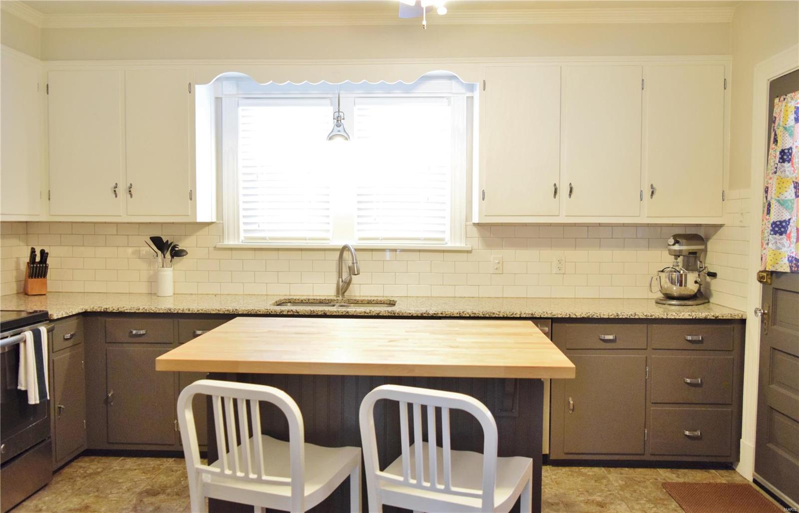 326 North Market Street Waterloo, IL 62298 - Photo 14 of 45 Gallery Image 14