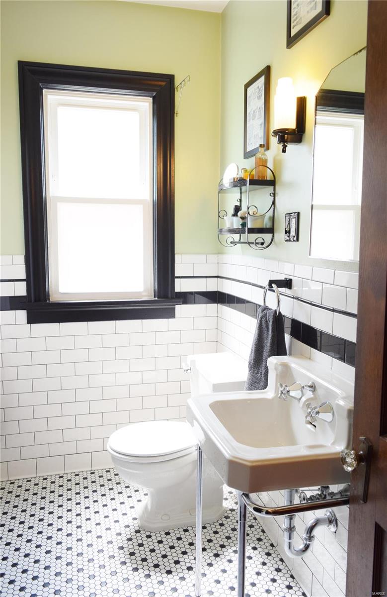 326 North Market Street Waterloo, IL 62298 - Photo 20 of 45 Gallery Image 20
